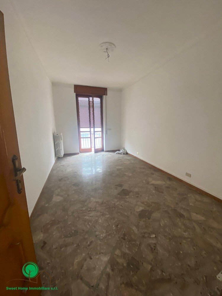 Apartment Via Stuzzo   Numero civico 22, Triggiano - photo 3