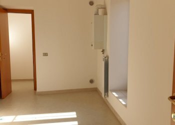 Trilocale Piazza Umberto I, Noicàttaro - foto 1