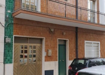 Townhouse Traversa Via Bari, Capurso - photo 1