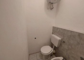 BAGNO - Deposito via GIOBERTI, 11, Torino - foto 13