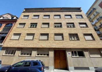 FACCIATA - Deposito via GIOBERTI, 11, Torino - foto 20