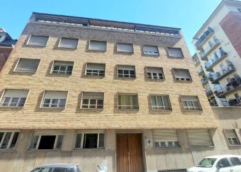 b459d86d-2e57-420c-ab85-904e7f724a53 - Deposito via GIOBERTI, 11, Torino - foto 1