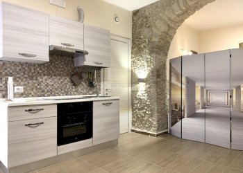 One-room apartment Catanzaro - photo 1
