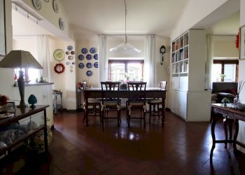 vendesi villa liberty con giardino lucca capannori - Villa Via Roma, Porcari - foto 8