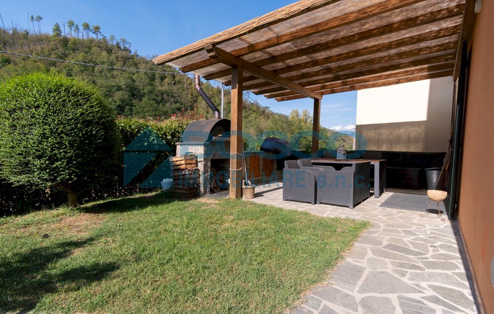 DSC09297.jpg - Villa Via  Graveglia, Riccò del Golfo di Spezia - foto 1