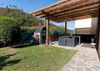 DSC09297.jpg - Villa Via  Graveglia, Riccò del Golfo di Spezia - foto 1