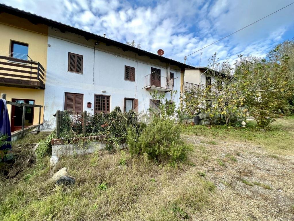 Casa semi indipendente Frazione Nevissano, Castelnuovo Don Bosco - foto 1