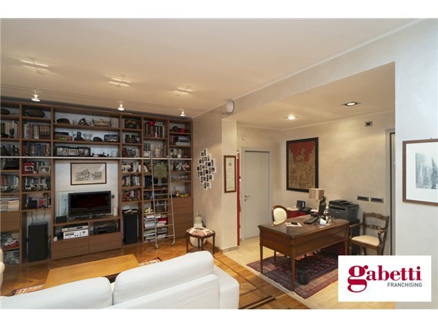 Quadrilocale Via Massena, 87, Torino - foto 1