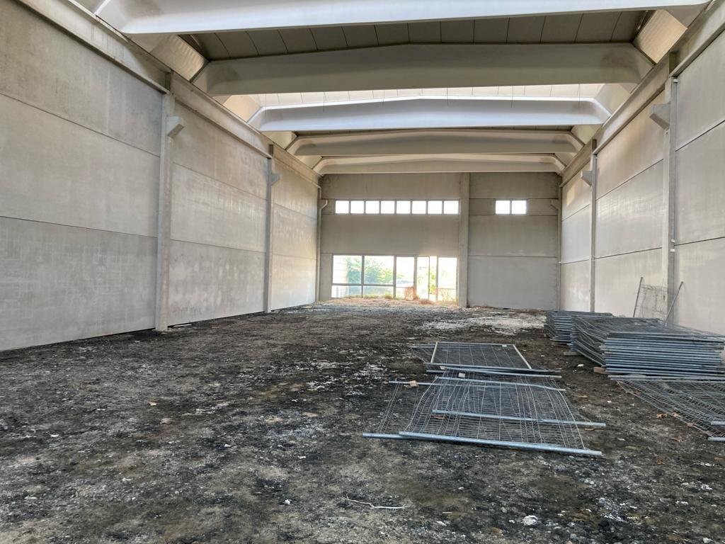 Commercial Premises Spip, Parma - photo 3