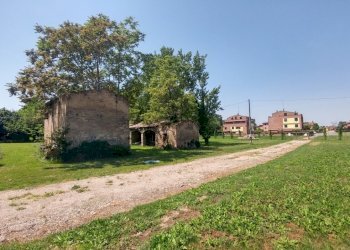 20220520_122640_HDR (FILEminimizer).jpg - Villa Bomporto - foto 9