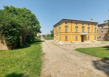 20220520_122858_HDR (FILEminimizer).jpg - Villa Bomporto - foto 20