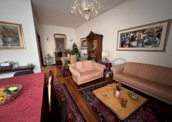 IMG_0851.JPG - Appartamento P.zza Duomo RO, Rovigo - foto 2