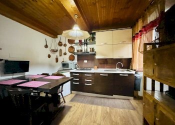 IMG_9196 4.jpg - Porzione di casa Stazzema - foto 3