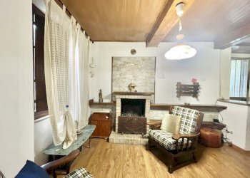 IMG_9198 4.jpg - Porzione di casa Stazzema - foto 5