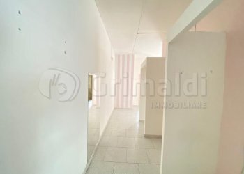 03.JPG - Locale Commerciale Giugliano in Campania - foto 3