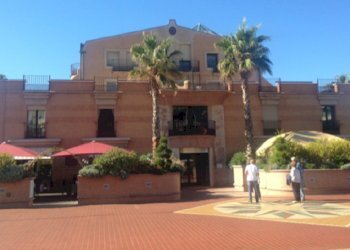 IMG_7743.PNG - Box Corso Italia 17, Genova - photo 2