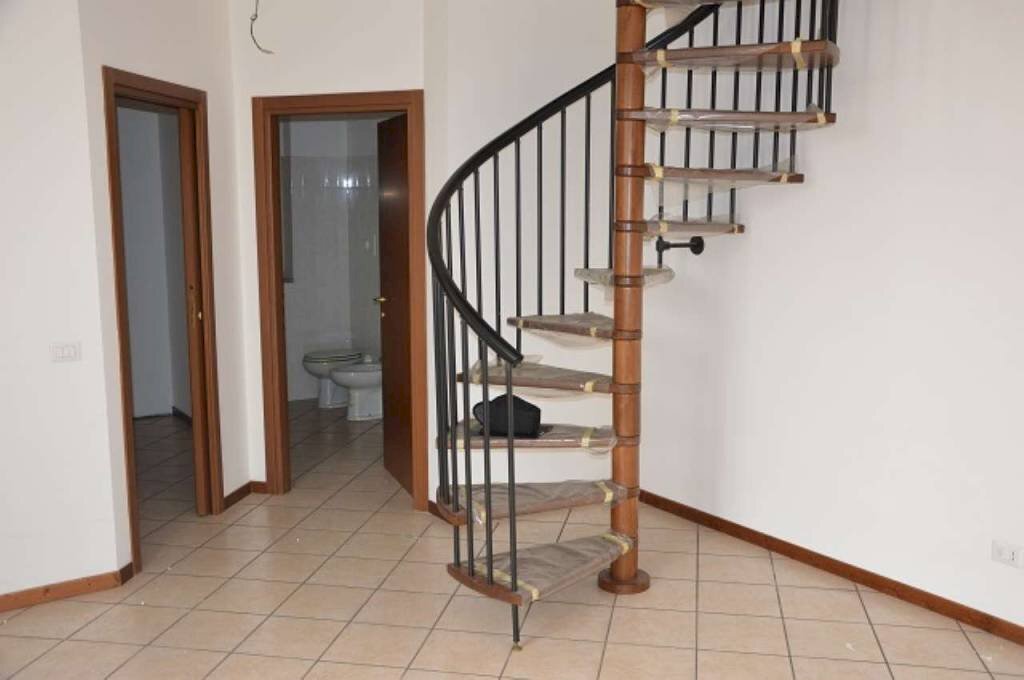 Appartamento via GALILEO GALILEI 4, Gallarate - foto 2