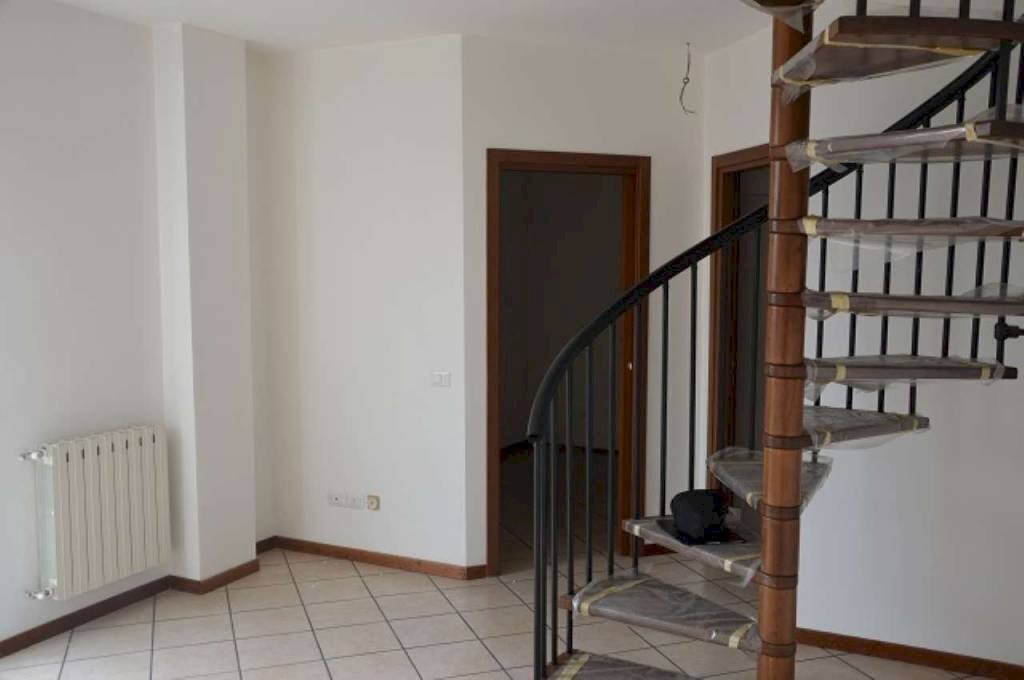 Appartamento via GALILEO GALILEI 4, Gallarate - foto 3