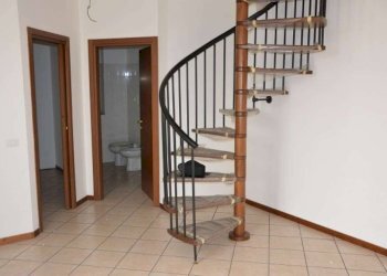 Appartamento via GALILEO GALILEI 4, Gallarate - foto 2