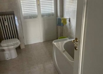 Appartamento piazza Emanuele Filiberto Duca d'Aosta, 8, Pavia - foto 13