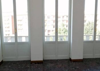 Three-room apartment piazza Emanuele Filiberto Duca d'Aosta, 8, Pavia - photo 25
