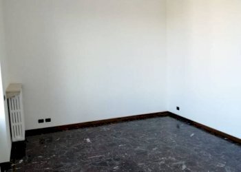 Appartamento piazza Emanuele Filiberto Duca d'Aosta, 8, Pavia - foto 33