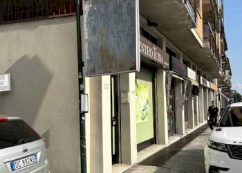 Negozio viale Valganna, Varese - foto 1