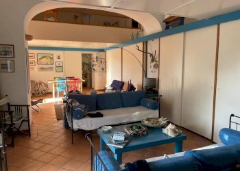 SALONE - Three-room apartment via Dragonara, Ponza - photo 12