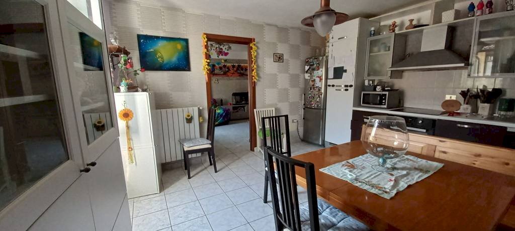 Trilocale via per Arcumeggia, Cuveglio - foto 1