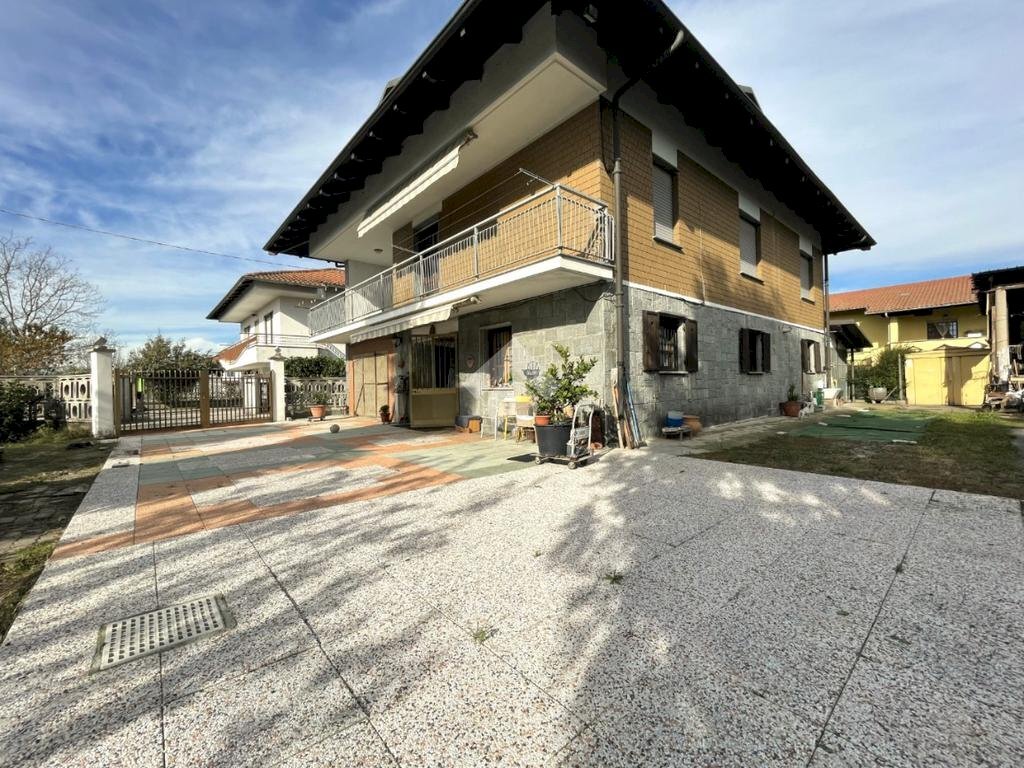 Villa Via orco, Chivasso - photo 1