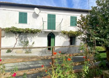 IMG-20231105-WA0039.jpg - Rustic via miogliola  6, Pareto - photo 1