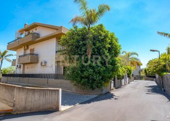 DSC09639.jpg - Villa Via G. Pezzana 9, Aci Castello - foto 12