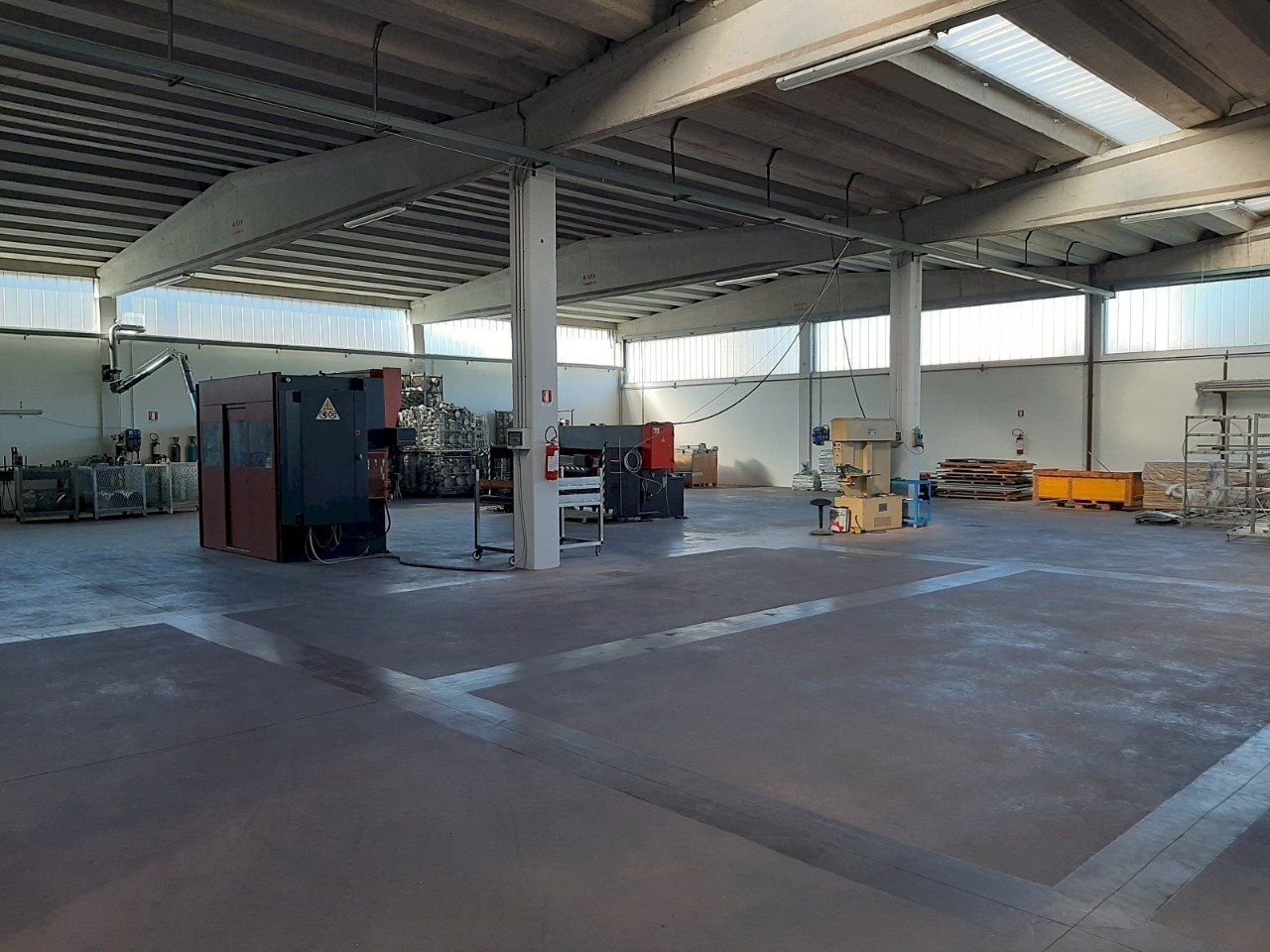 Capannone Albinea - foto 1