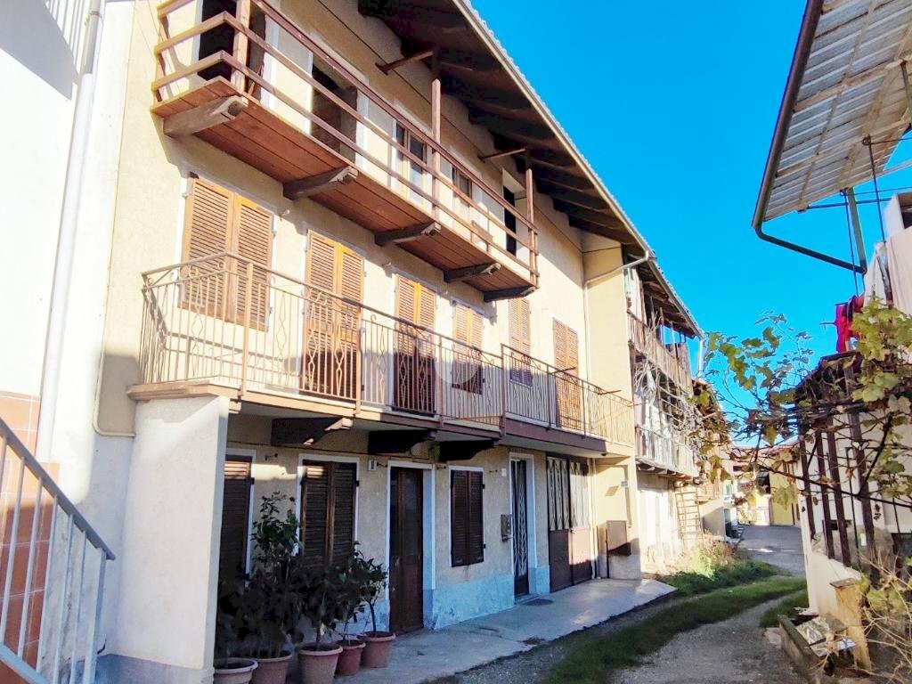 Casa semi indipendente Vicolo bartume, Vallo Torinese - foto 1
