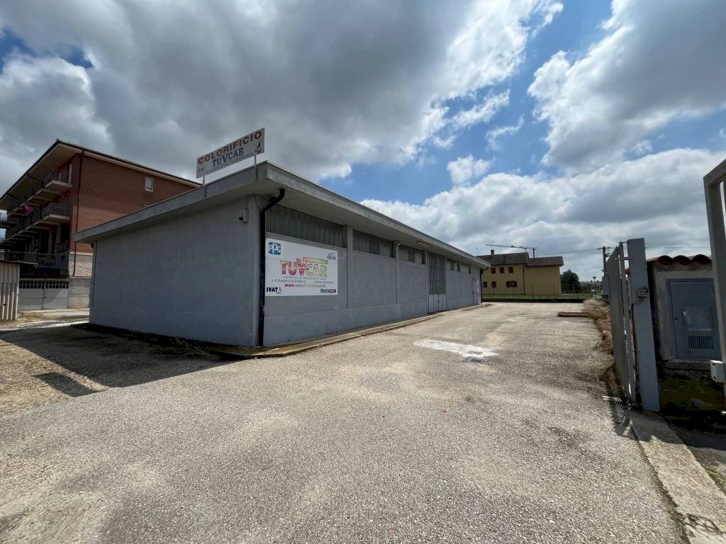 Ingresso - Capannone via Asilo, 25, Carmagnola - foto 1