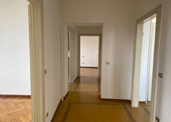 Interno appartamento - Quadrilocale via Spartaco, 38, Milano - foto 2