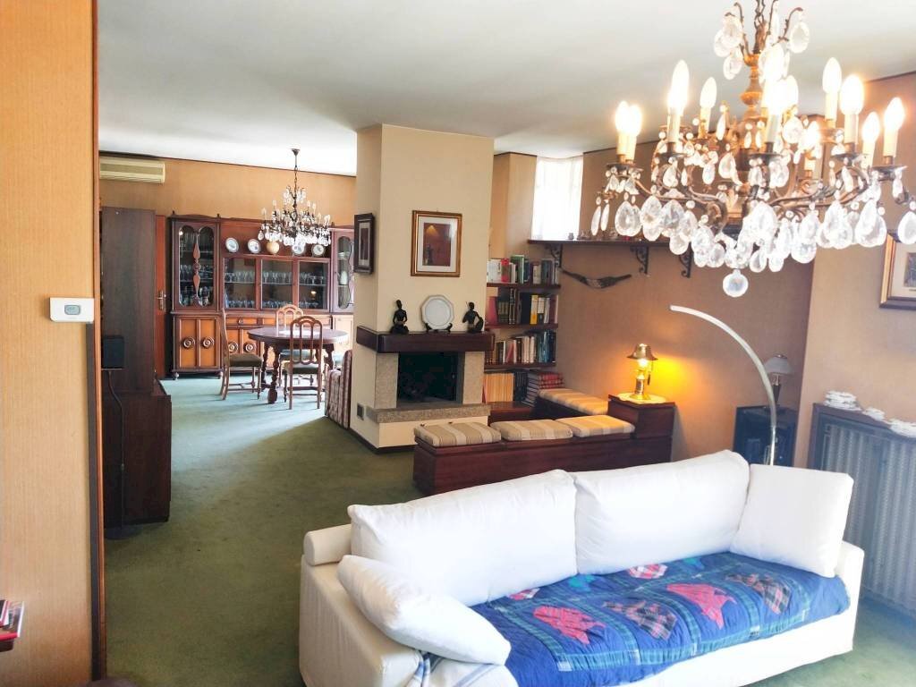 Soggiorno - Villa via Novara, 87/d, Trecate - foto 1