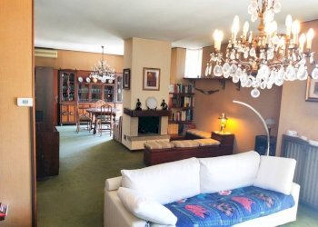 Soggiorno - Villa via Novara, 87/d, Trecate - foto 1