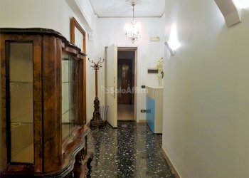 CORRIDOIO + INGRESSO - Via Giacinto Gigante 2, Napoli - photo 8