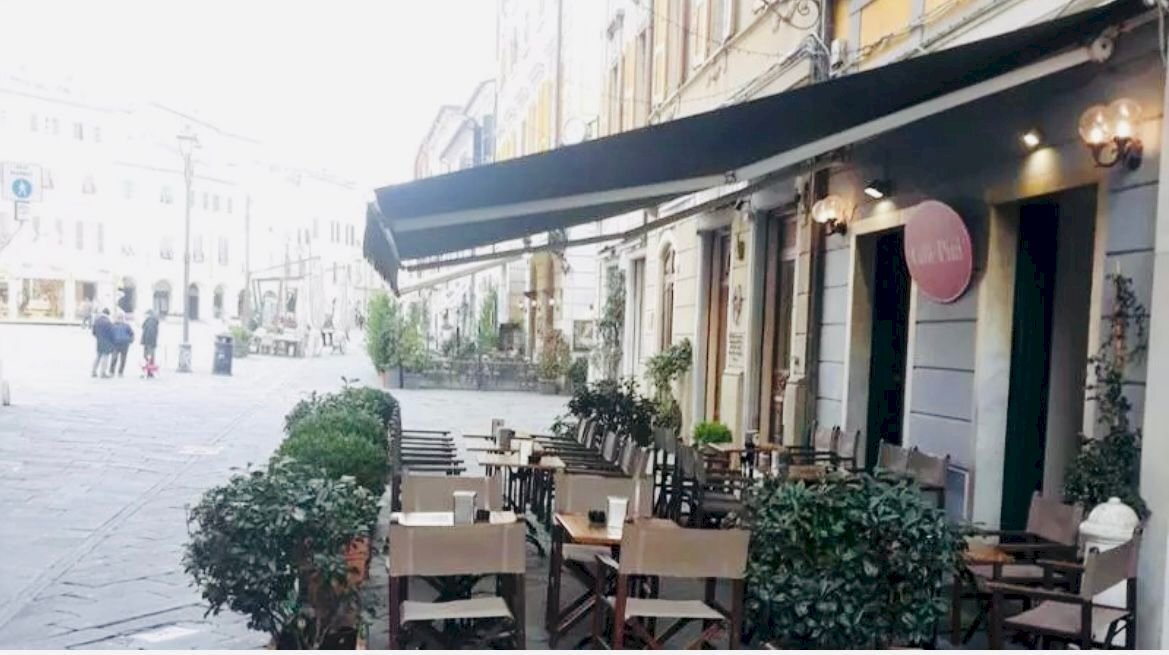 e2ebc372-950f-4060-a9f8-3aa490a59106.jpg - Commercial Premises Sarzana - photo 1