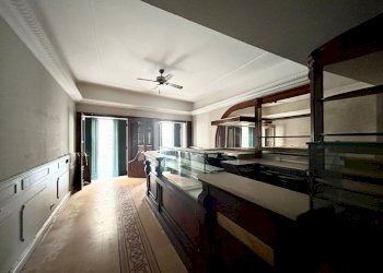 WhatsApp Image 2023-10-23 at 11.11.00.jpeg - Locale Commerciale Sarzana - foto 10