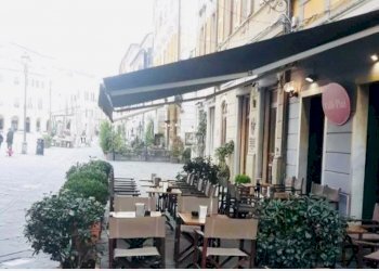 e2ebc372-950f-4060-a9f8-3aa490a59106.jpg - Locale Commerciale Sarzana - foto 1