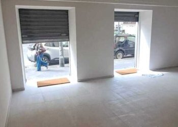 Interno - Commercial Premises Via Appia Nuova 287, Roma - photo 7