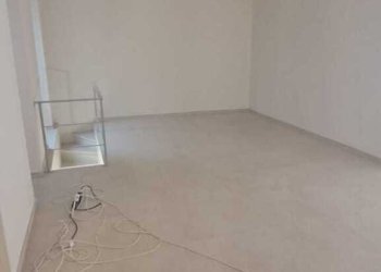 interno - Commercial Premises Via Appia Nuova 287, Roma - photo 15