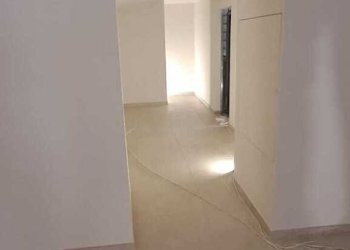 Interno - Commercial Premises Via Appia Nuova 287, Roma - photo 15