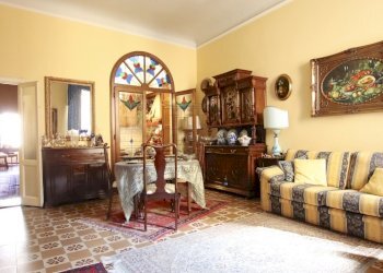 vendesi appartamento ristrutturato lucca centro st - Appartamento VIa Fillungo, Lucca - foto 5