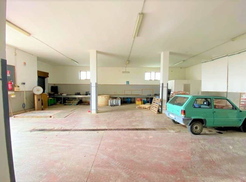 Locale Commerciale Mondragone - foto 2