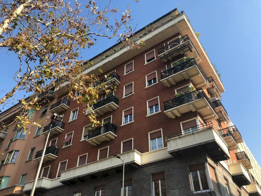 Facciata - Quadrilocale viale Romagna, 46, Milano - foto 3