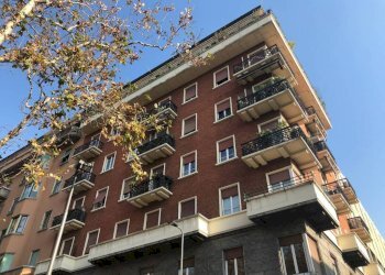 Facciata - Quadrilocale viale Romagna, 46, Milano - foto 3