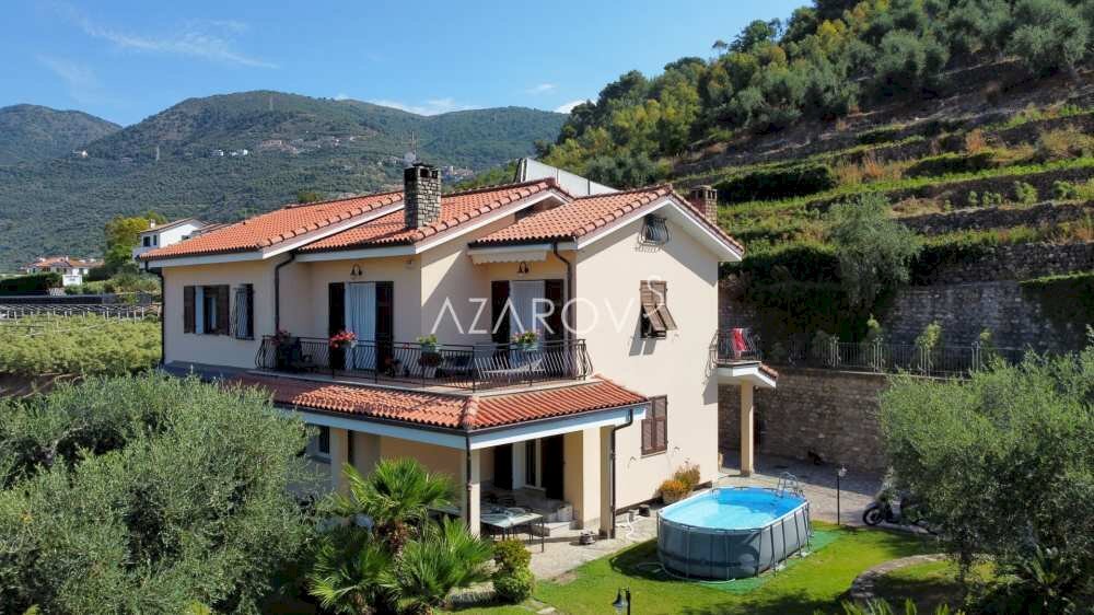 Villa Taggia - foto 1